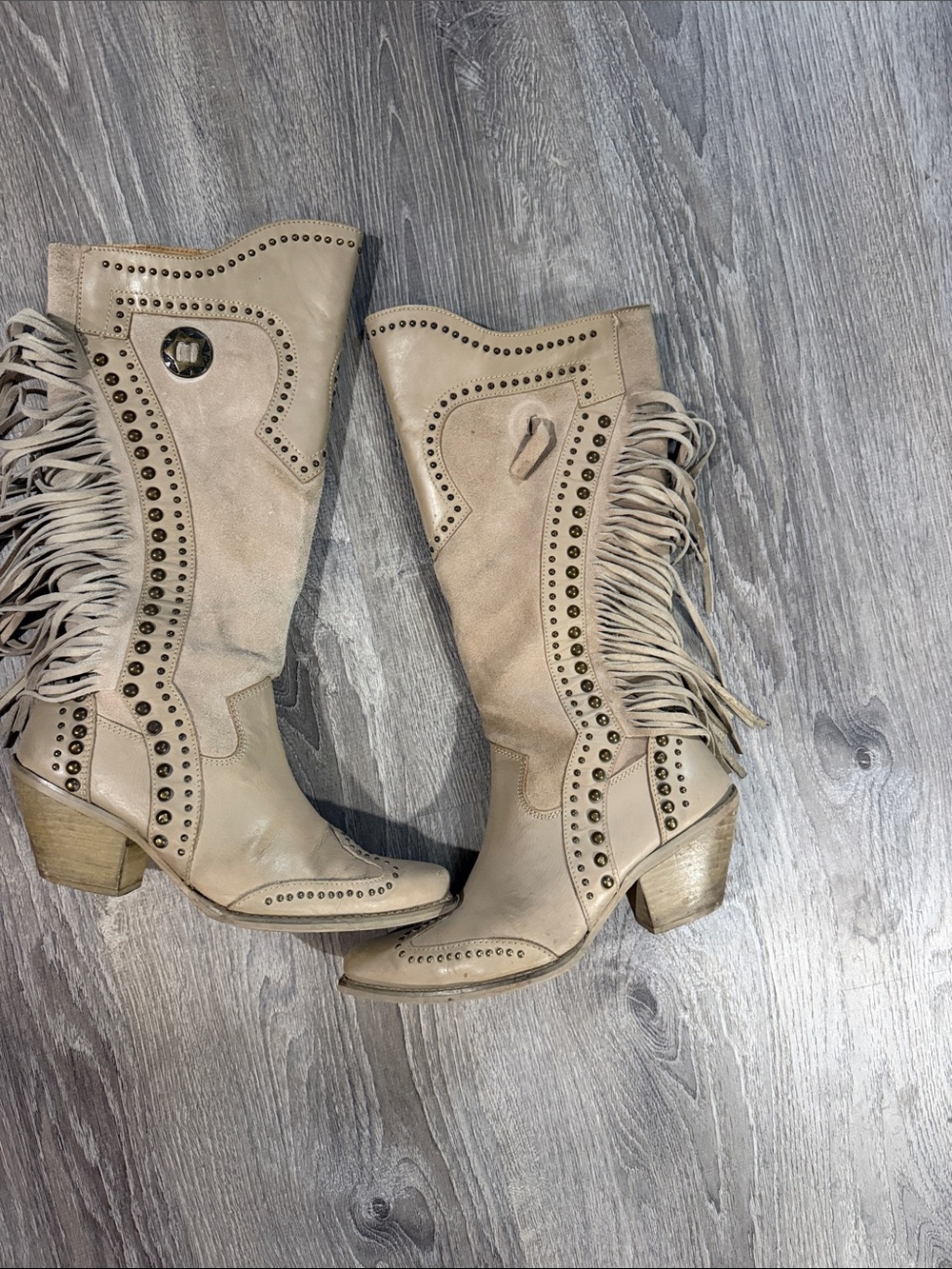 Dingo Women’s Natural Leather Fringe Studded Western Boots Size 9.5M DI 547